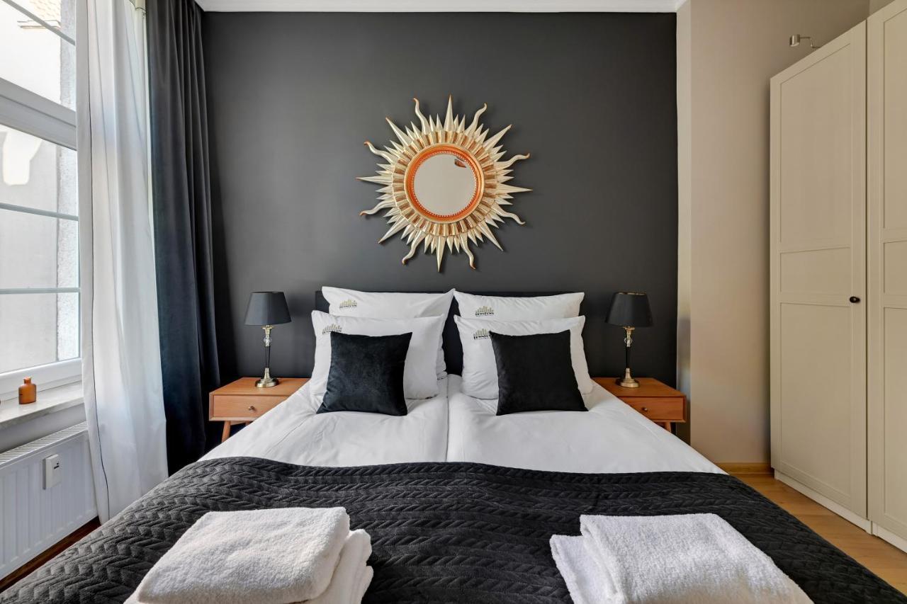 Old Town Ogarna IV Glamour By Downtown Apartments กดัญสก์ ภายนอก รูปภาพ