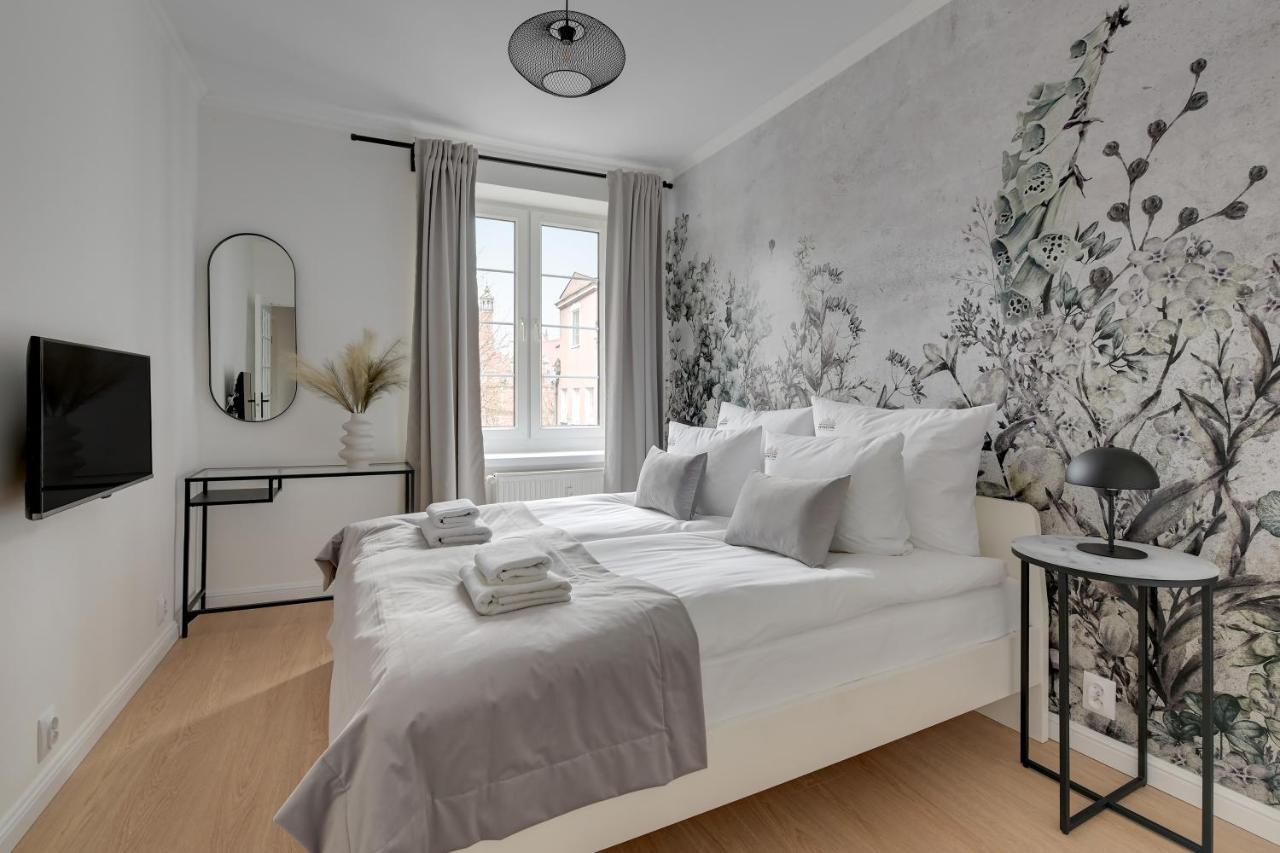 Old Town Ogarna IV Glamour By Downtown Apartments กดัญสก์ ภายนอก รูปภาพ